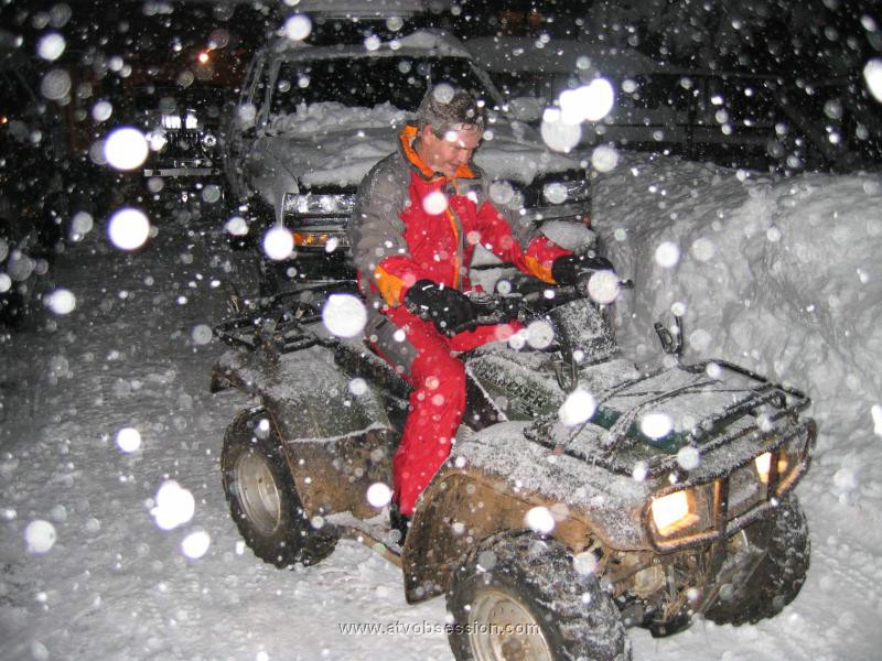 05. Scuz takes it for a spin..literally..about 4 doughnuts at the corner..jpg