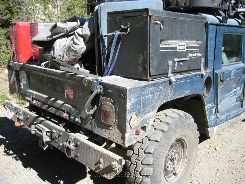 04. The back looks un-damaged..jpg