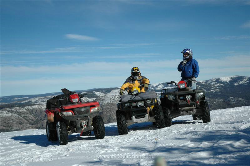 038. We line up for a photo..jpg