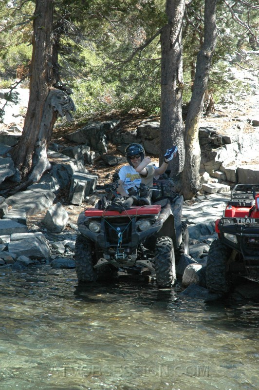 037. Change his shoes!.jpg