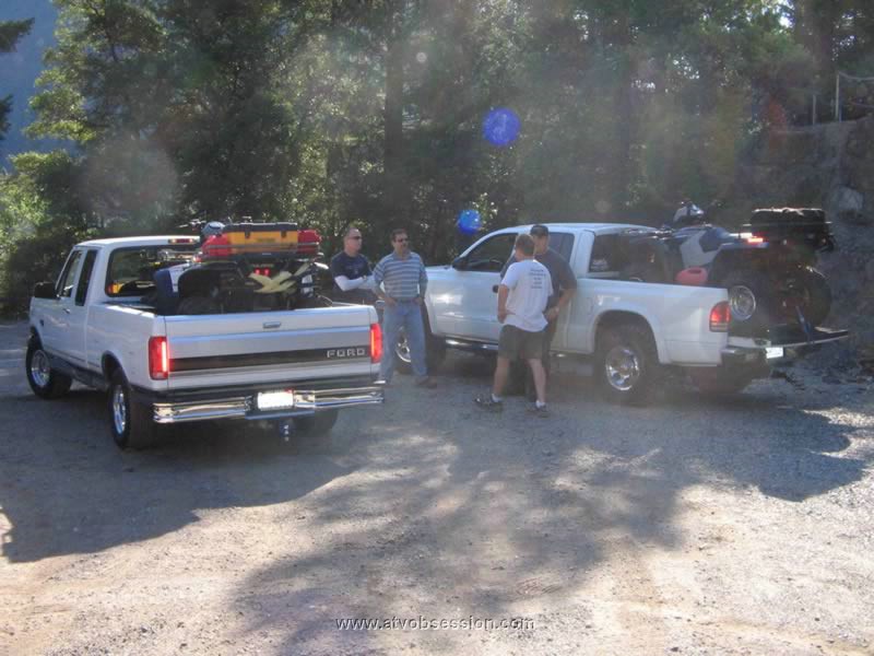 003. Terry, Dave, Steve and Chad chat while waiting for the others..jpg