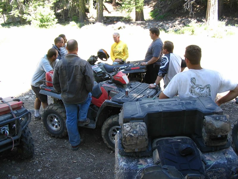 046. We run into a Forest Ranger, Stanton...nice guy..jpg