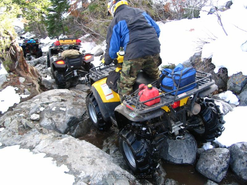 055. Terry shoots Ken going through..jpg