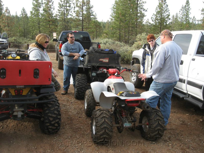 03. Kendo gives Kyle instructions...This is the gas..jpg