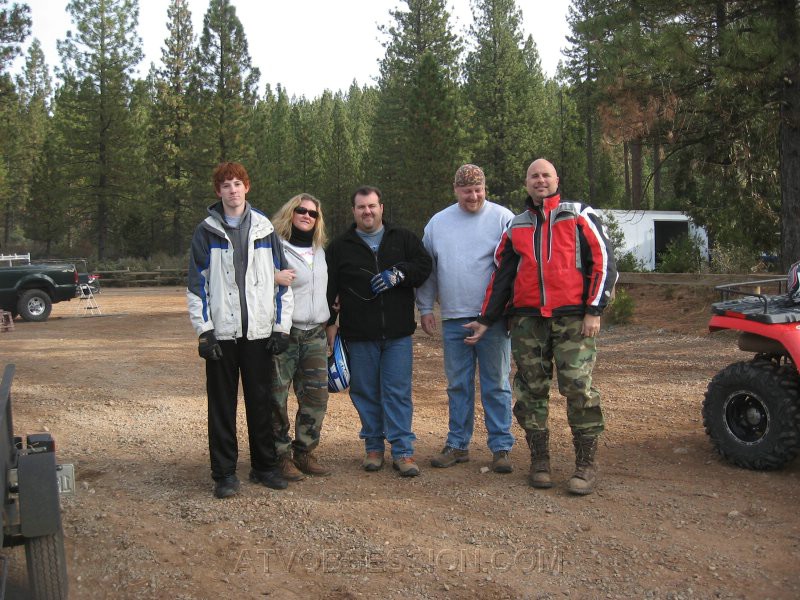 08. What a motley crew..Kyle, Wendy, Nick, Kendo and Ken..jpg