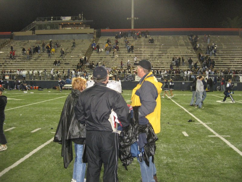 25. Dave talks to Trace..jpg