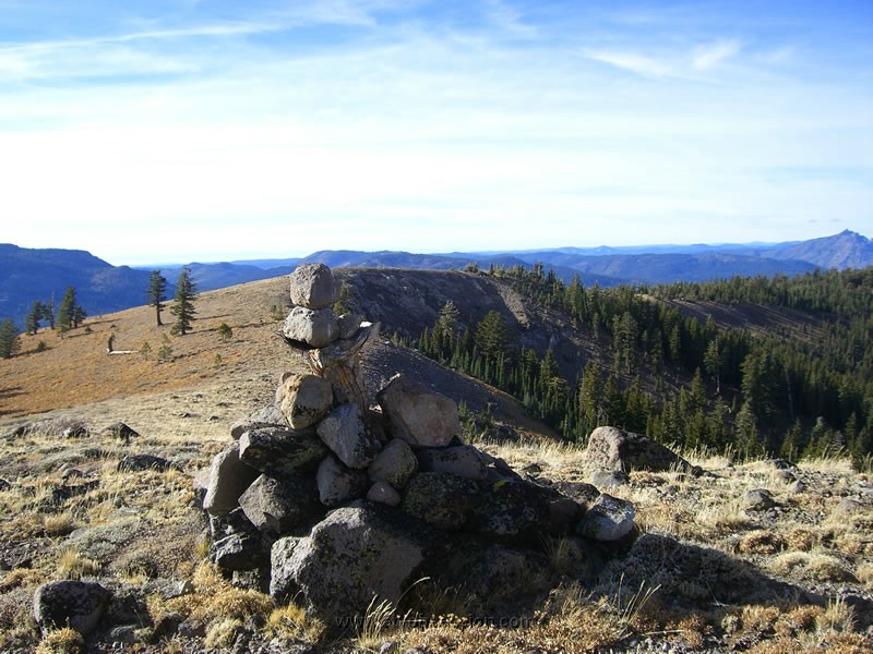 084. We decide to ride to the end of the ridge..jpg