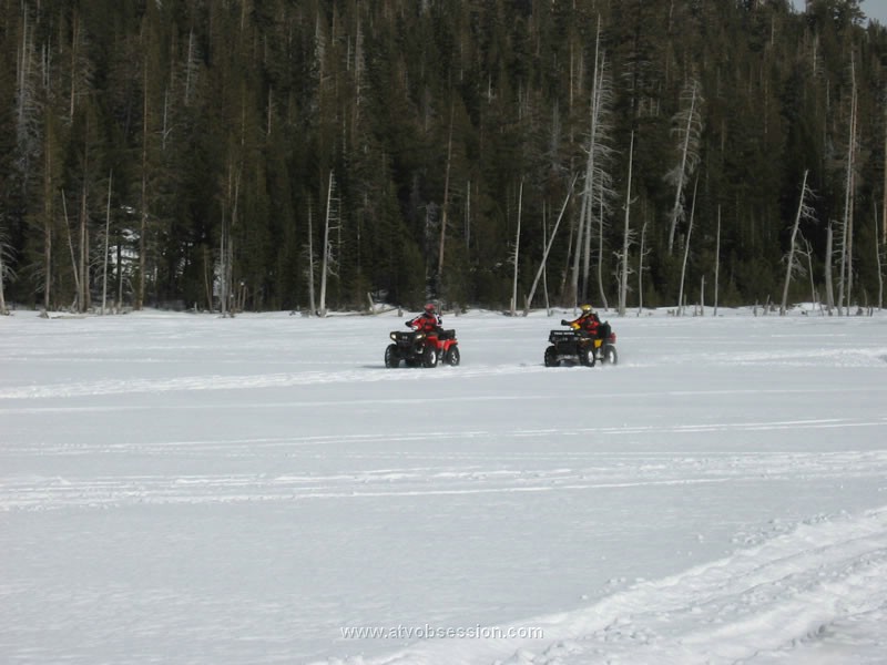 22. Ken passes Bill on the outside..jpg