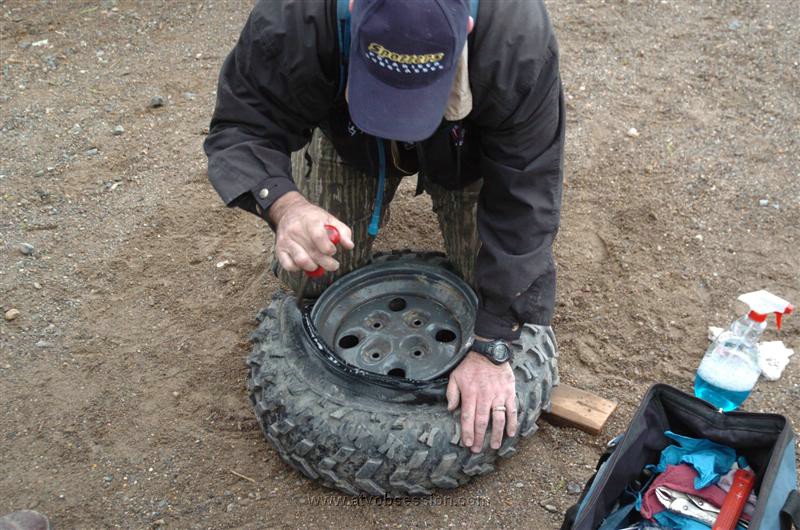 053. An Assist From A Pry Bar..jpg