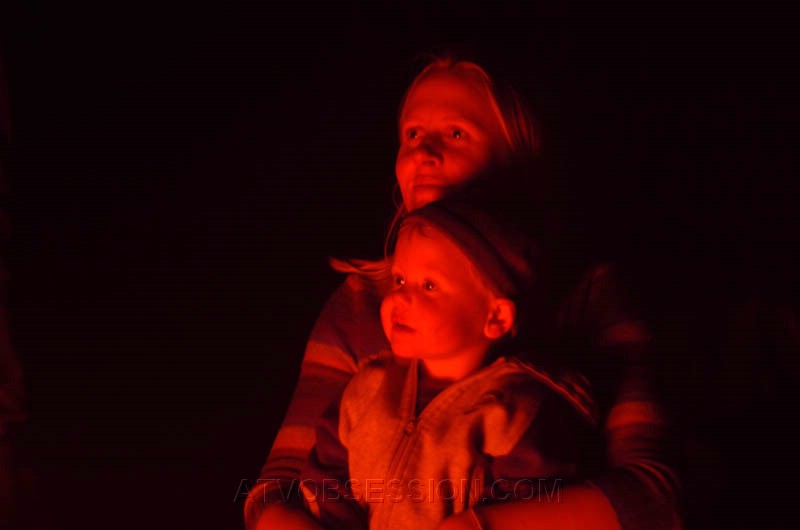 131. Sarah and son watch Daddy..jpg