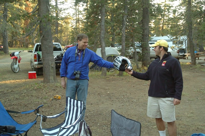 292. Dusty pass the helmet to Tom Z..jpg