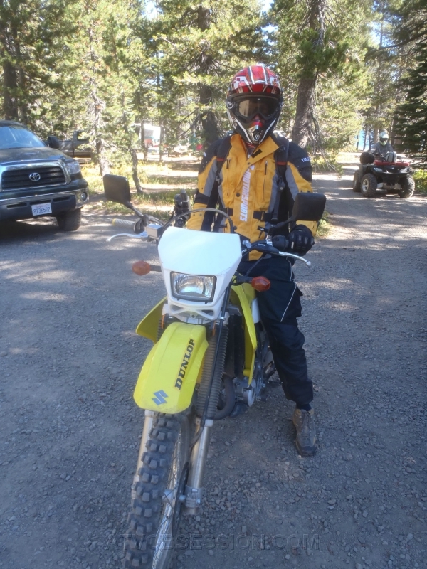 09. Avg Joe...aka Dave shows up on 2 wheels..jpg