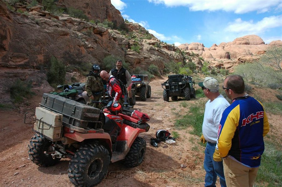 020. We check out the other tire..it was a hard hit..jpg