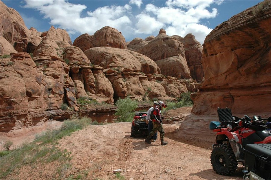 026. Off to town..jpg