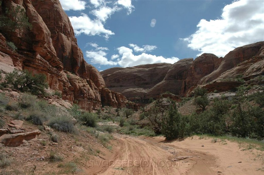 031. Most of Prichett is through a Canyon...Prichett Canyon..get it....jpg