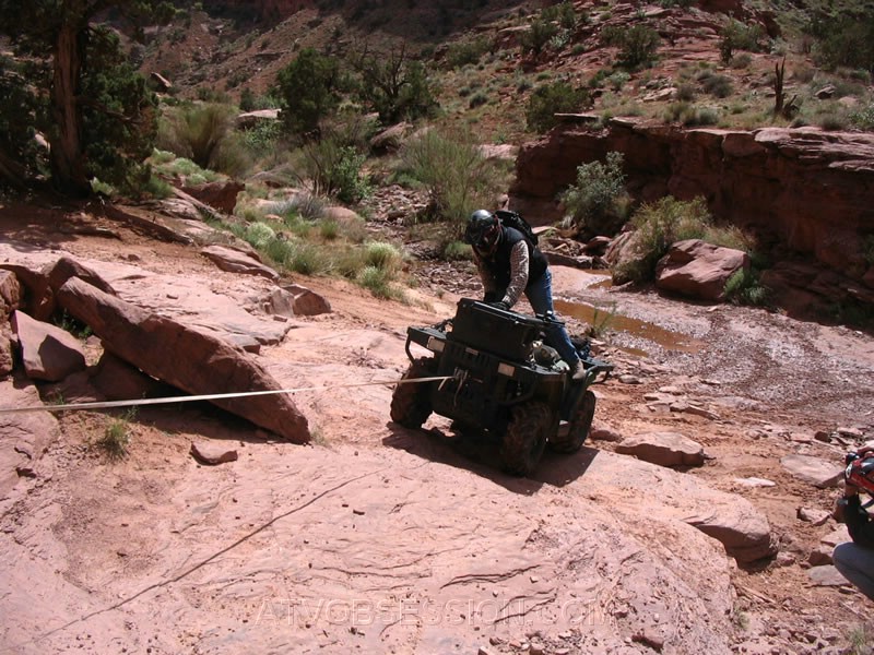 070. Thomas tosses a line on for safety..jpg