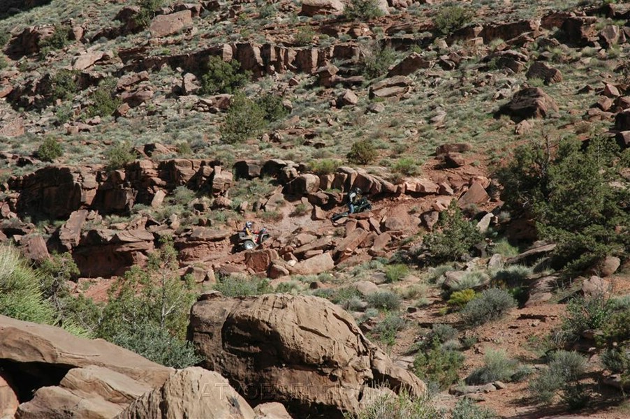 091. The slackers taking up the rear..jpg