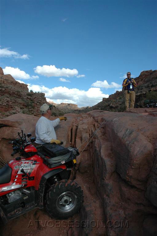 137. Steve yells to Dusty...'Ken used the word Angle 3 photos in a row..what a dope'..jpg