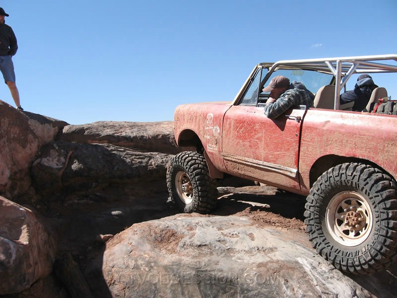 031. Just a little positioning..jpg