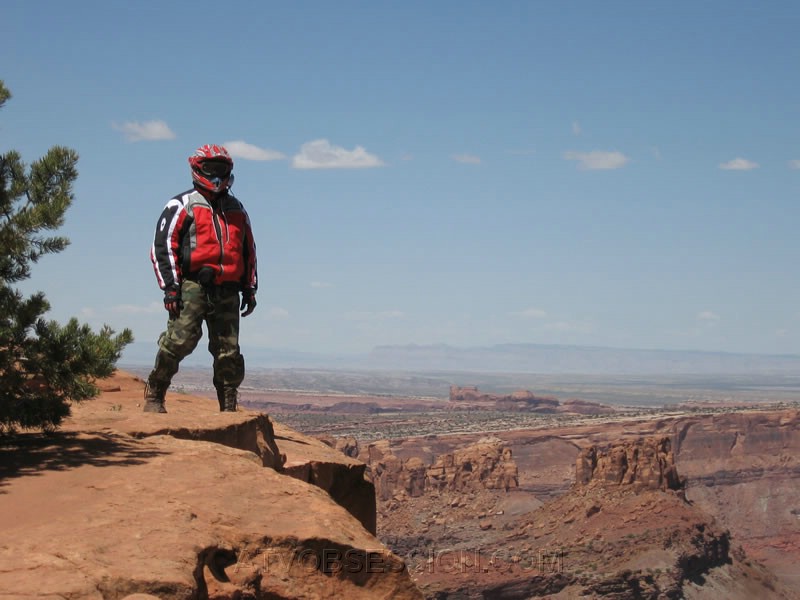 069. I'll stand on it..jpg