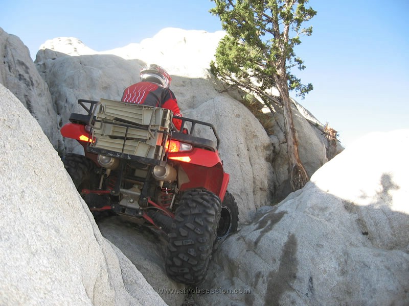 048. And he wonders why his frame is all jacked..jpg