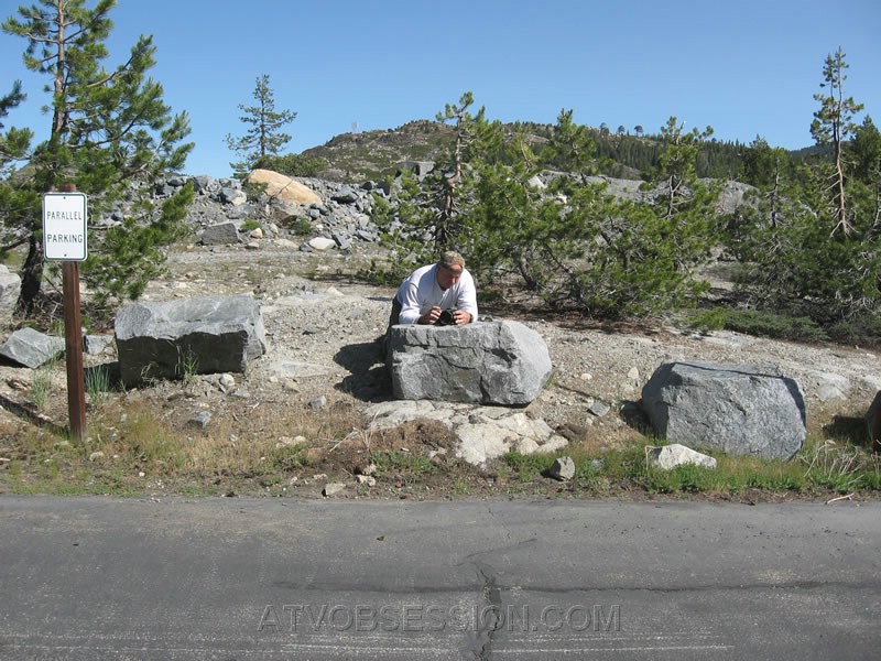 006. Larry sets his camera for the group photo..jpg