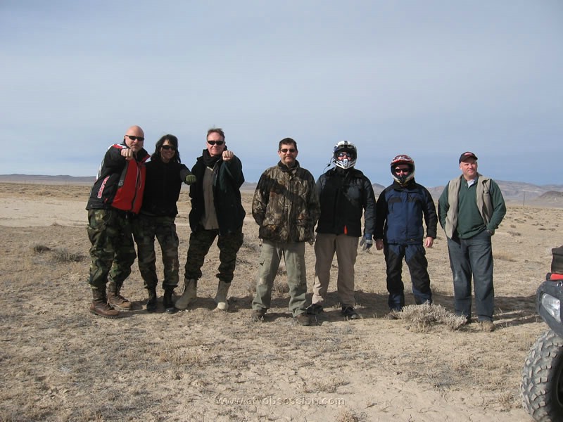 028. Pre-ride photo..Ken, Lori, Brad (Terry powerfist), Dave, Bob, Ed and Larry..jpg