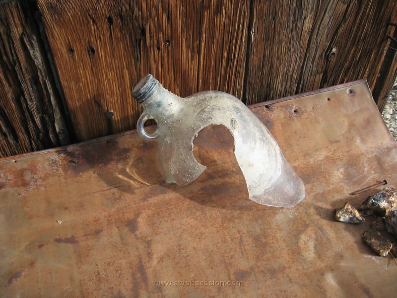 050. I wonder when it broke..jpg