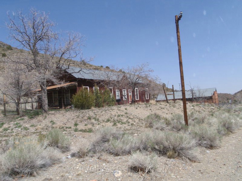 087. Looked like a summer home..jpg